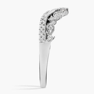 Majestic 14k White Gold Curved Diamond Ring with 1/4 carat total weight