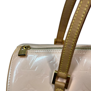 LOUIS VUITTON Bedford Vernis Monogram Marshmallow