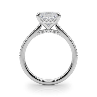 ENGAGEMENT RINGS HALO ROUND