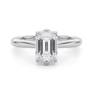 SOLITAIRE EMERALD CUT