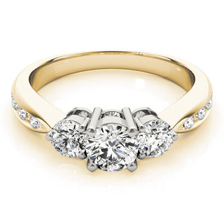 ENGAGEMENT RINGS 3 STONE ROUND