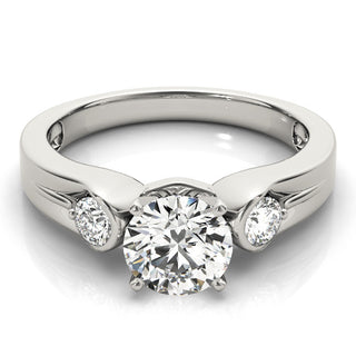 ENGAGEMENT RINGS 3 STONE ROUND