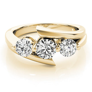 ENGAGEMENT RINGS 3 STONE ROUND