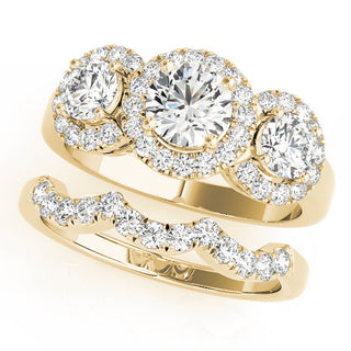 ENGAGEMENT RINGS 3 STONE ROUND