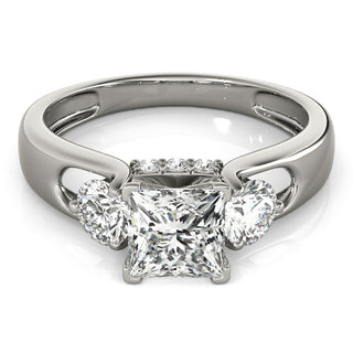 ENGAGEMENT RINGS 3 STONE ROUND