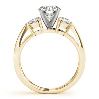 ENGAGEMENT RINGS 3 STONE ROUND