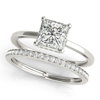 ENGAGEMENT RINGS PRINCESS CUT