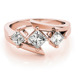 ENGAGEMENT RINGS 3 STONE PRINCESS