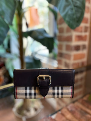 BURBERRY Haymarket Check Buckle Wallet