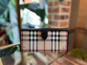 BURBERRY Haymarket Check Buckle Wallet