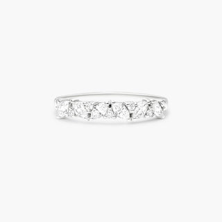 Marquise and round array diamond ring set in 14K white gold