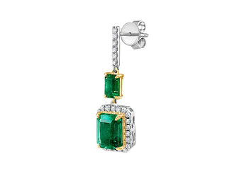 Extraordinary Collection: Emerald And Diamond Drop Earrings In 18k Yellow And White Gold (9x7mm)