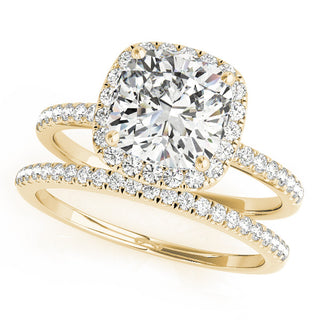 ENGAGEMENT RINGS HALO SQUARE & CUSHION