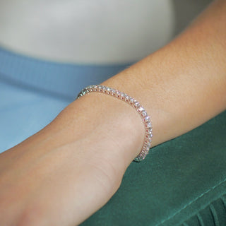 5.526 CTW LGD Diamond Tennis Bracelet - Elegant Sparkle & Timeless Design